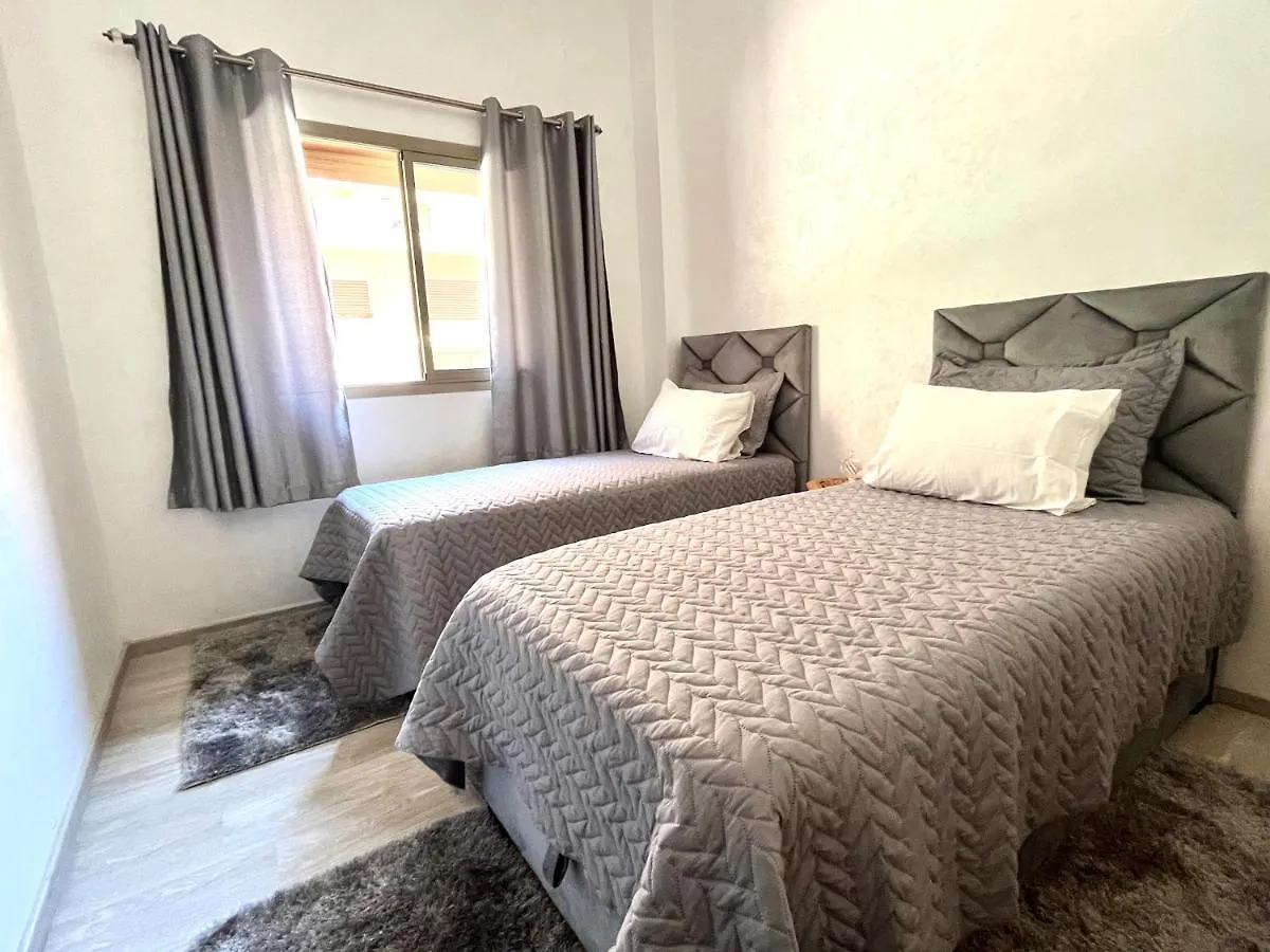 Asama Appartement Avec Piscine Et Terrasse, Proche Du Centre 마라케시 0*,  모로코